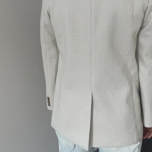 White and Cream Korean Blazer | ⭐️ HOST PICK ⭐️ - Picture 3 of 7